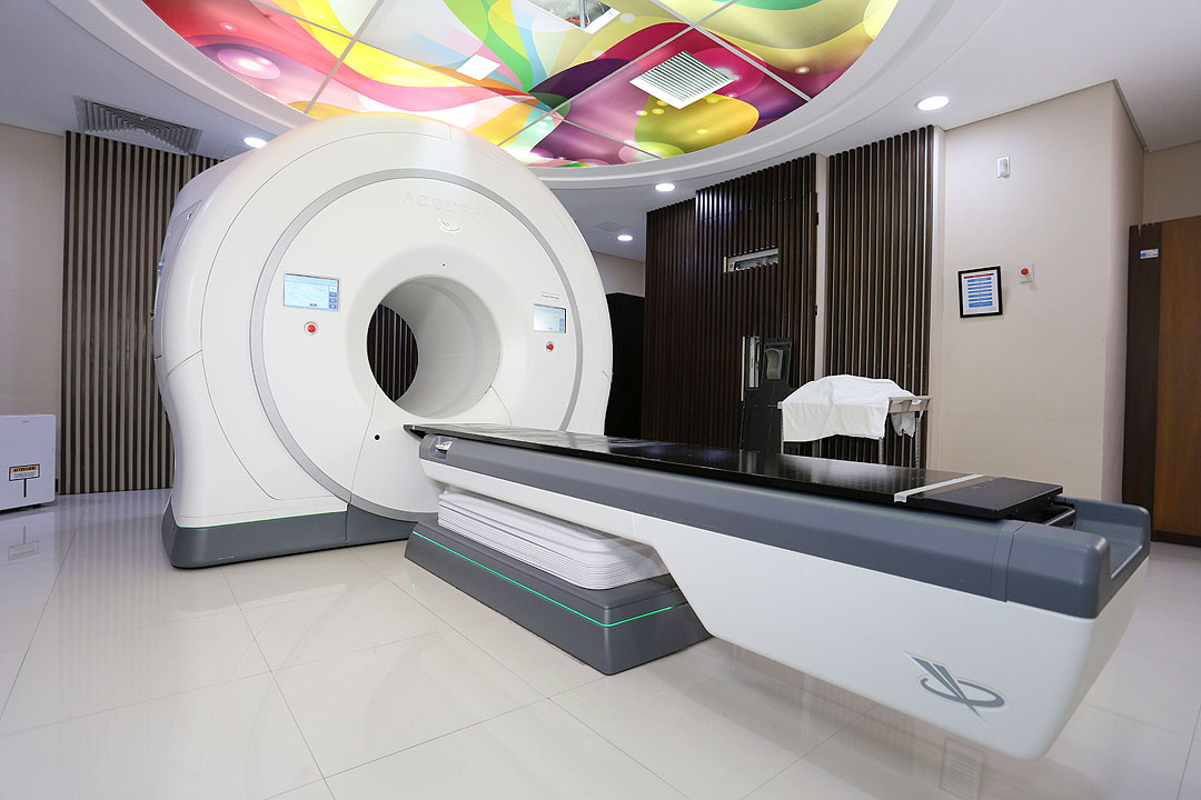 Tomotherapy machine. Image via Central Luzon Integrated Oncology Centre.